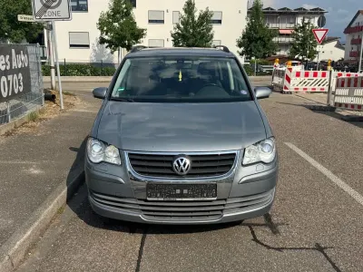 Gebraucht VW Touran United 140 PS (102 kW) 2009 Grau Van / Kleinbus