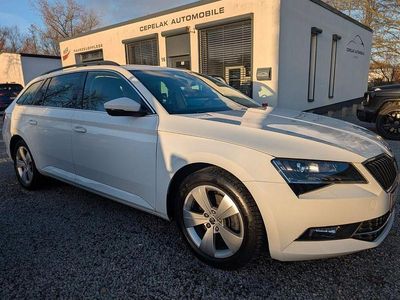 Gebraucht Skoda Superb Ambition 190 PS (139 kW) 2016 Weiß Kombi