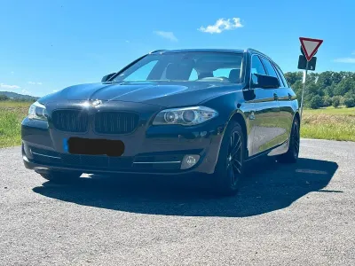 Gebraucht BMW 520 184 PS (135 kW) 2012 Schwarz Kombi
