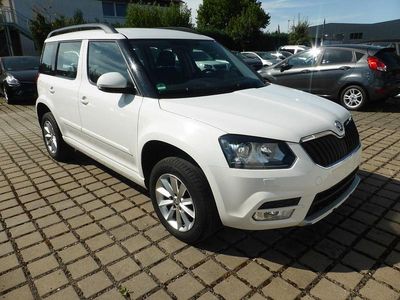 Weiß Gebraucht 2017 Skoda Yeti Ambition SUV | 8.490 € (Fairer Preis)