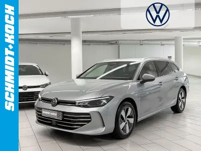 Gebraucht VW Passat Business 150 PS (110 kW) 2025 Oyster silver (silber) Kombi