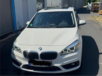 BMW 218