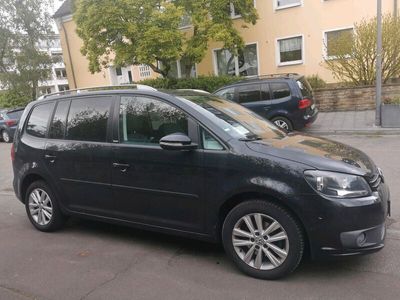 gebraucht VW Touran 5 Sitzer, Tempomat, Panoramadach, 86.500 km