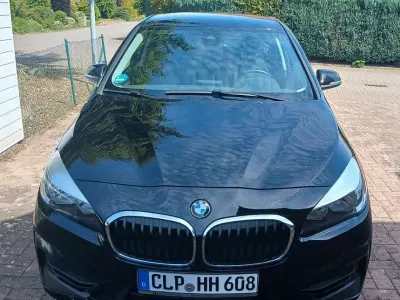 Gebraucht BMW 218 Active Tourer Advantage 140 PS (102 kW) 2019 Schwarz Van / Kleinbus