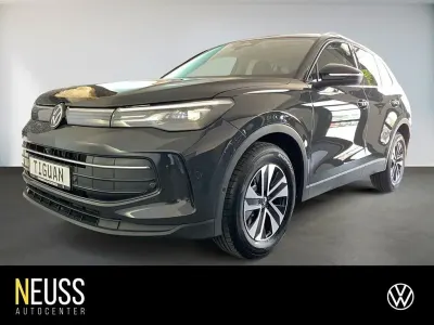 Neu VW Tiguan Life 150 PS (110 kW) 2026 Uranograu SUV