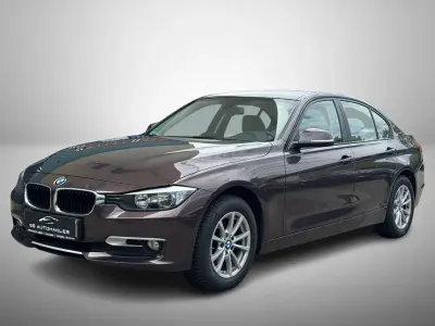 Gebraucht BMW 316 136 PS (100 kW) 2014 Rot Limousine