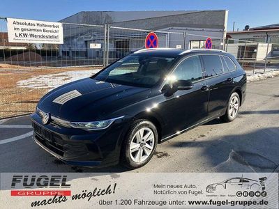 Gebraucht VW Golf VIII 150 PS (110 kW) 2024 Grenadillschwarz metallic Kombi