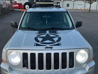 Gebraucht Jeep Patriot 140 PS (102 kW) 2008 Grau SUV