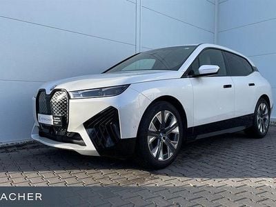 Weiß Gebraucht 2024 BMW iX Performance SUV | 51.999 € (Guter Preis)