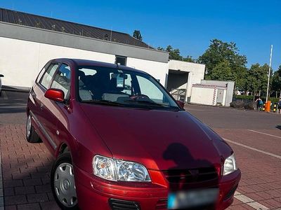 Gebraucht Mitsubishi Space Star 82 PS (60 kW) 2002 Rot Van / Kleinbus