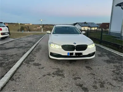 Gebraucht BMW 530 252 PS (185 kW) 2018 Weiß Kombi