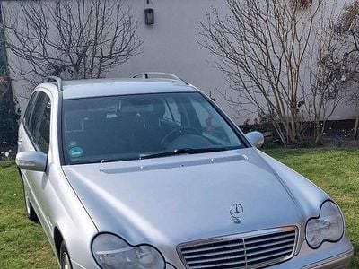 Gebraucht Mercedes C240 170 PS (125 kW) 2003 Silber Kombi