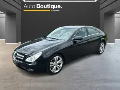 Gebraucht Mercedes CLS300 231 PS (169 kW) 2010 Schwarz Coupé
