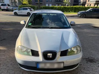 Occasion Seat Ibiza 75 ch (55 kW) 2003 Bleue Citadine