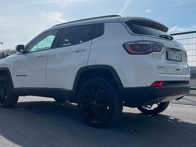 Gebraucht Jeep Compass Limited 170 PS (125 kW) 2019 Weiß SUV
