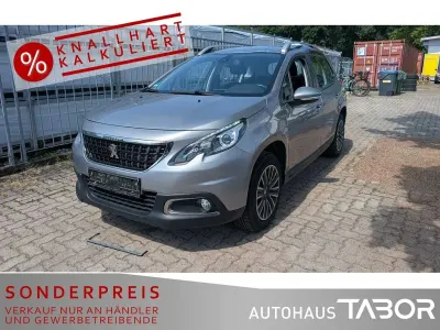 Gebraucht Peugeot 2008 Active 82 PS (60 kW) 2018 Lack grau artense/metalliclac SUV
