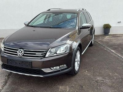 Gebraucht VW Passat Alltrack Basis 140 PS (102 kW) 2013 Schwarz Kombi