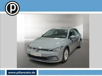 Gebraucht VW Golf VIII Life 116 PS (85 kW) 2022 Grau Limousine