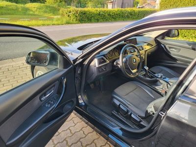 gebraucht BMW 320 d Touring -Allu- Teilleder-Navi