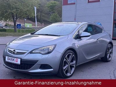 Begagnad Opel Astra GTC Innovation 165 HK (121 kW) 2011 Grå Sportkupé