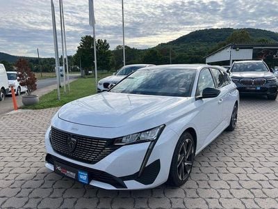 Gebraucht Peugeot 308 Allure 131 PS (96 kW) 2024 Weiß Kombi