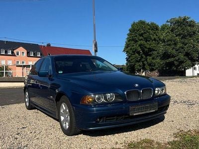 BMW 525
