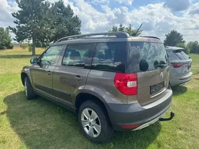 Gebraucht Skoda Yeti Experience 105 PS (77 kW) 2011 Hneda mato/mato brown SUV