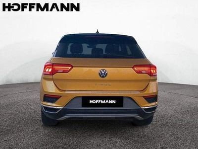 Second-hand VW T-Roc Active 150 CP (110 kW) 2021 Galben SUV