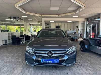 Gebraucht Mercedes C350e 211 PS (155 kW) 2015 Grau Kombi