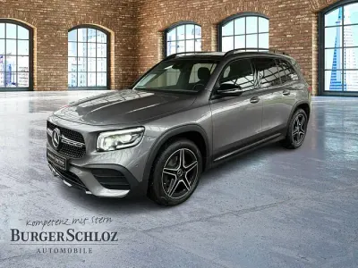 Gebraucht Mercedes GLB220 AMG 190 PS (139 kW) 2023 Metalliclack mountaingrau SUV