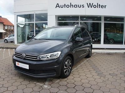 Gebraucht VW Touran Active 150 PS (110 kW) 2022 Uranograu Van / Kleinbus