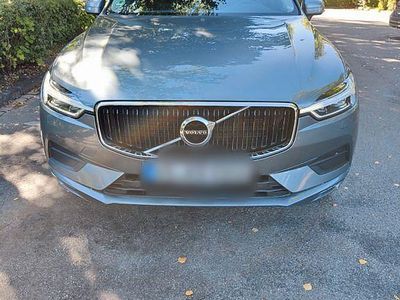 Gebraucht Volvo XC60 Momentum 197 PS (144 kW) 2019 Grau SUV