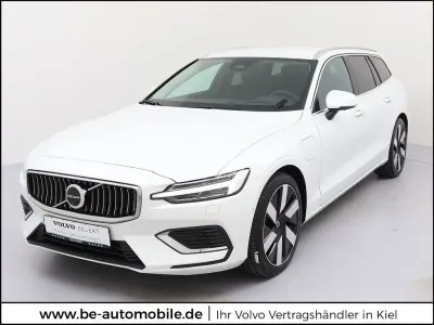 Gebraucht Volvo V60 Plus 349 PS (256 kW) 2025 Weiß Kombi