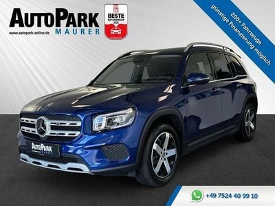 Mercedes GLB220