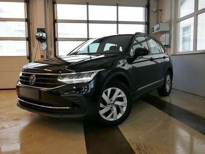 Schwarz metallic Gebraucht 2022 VW Tiguan SUV | 28.860 € (Guter Preis)