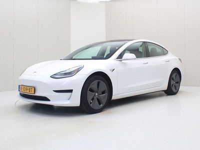 Gebraucht Tesla Model 3 Standard Range 225 kW (306 PS) 2020 Weiß Limousine