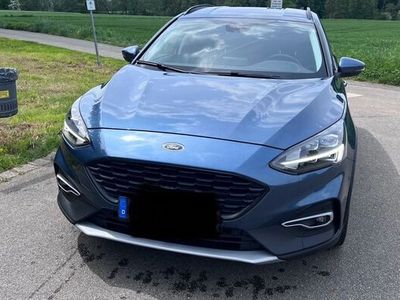 gebraucht Ford Focus Active 1.0 Ecoboost 17“ *Connect*SyncNavi*AHK*Top*