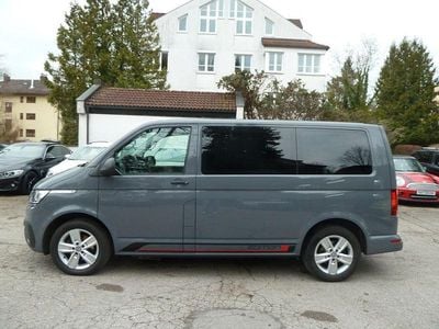 Gebraucht VW Multivan 150 PS (110 kW) 2021 Grau Van