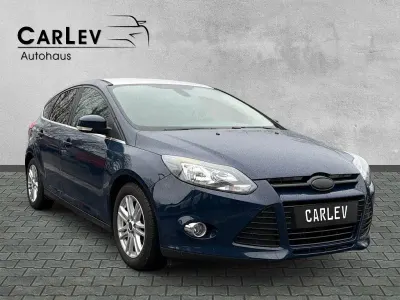 Gebraucht Ford Focus 125 PS (91 kW) 2013 Blazer blue Limousine