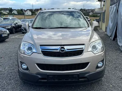 Gebraucht Opel Antara Cosmo 163 PS (119 kW) 2013 Gold SUV