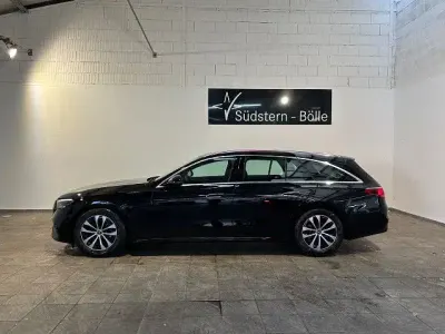 Gebraucht Mercedes E220 197 PS (144 kW) 2026