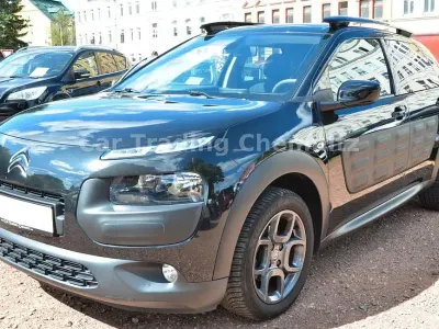 Gebraucht Citroën C4 Shine 82 PS (60 kW) 2017 Schwarz SUV
