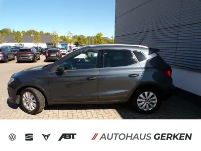 Usata Seat Arona XCELLENCE 110 CV (80 kW) 2021 Grigio SUV