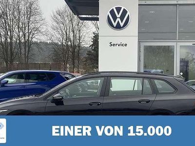 Schwarz metallic Gebraucht 2022 VW Golf VIII Life Kombi | 23.710 € (Fairer Preis)