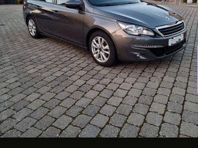 Gebraucht Peugeot 308 SW 110 PS (80 kW) 2016 Grau Kombi