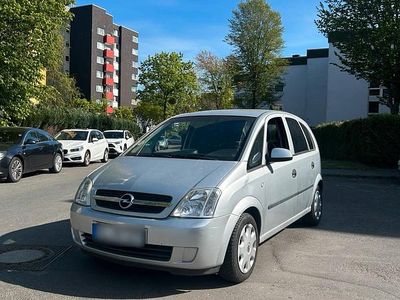 Usata Opel Meriva 100 CV (73 kW) 2004 Grigio Monovolume