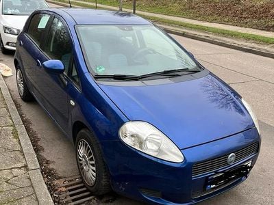 Gebraucht Fiat Grande Punto 77 PS (56 kW) 2007 Blau Kleinwagen