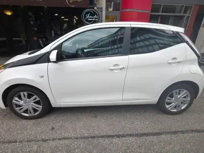 Gebraucht Toyota Aygo 70 PS (51 kW) 2016 Kleinwagen