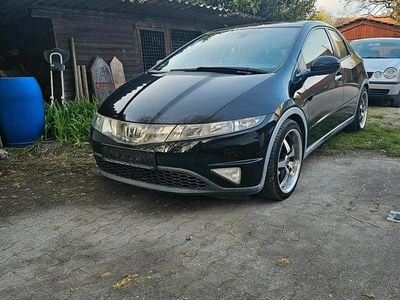 Gebraucht Honda Civic 140 PS (102 kW) 2017 Schwarz Coupé