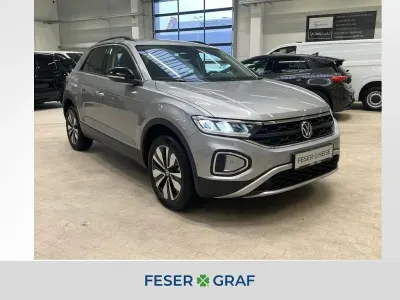 Używany VW T-Roc Cabriolet Life 150 KM (110 kW) 2025 Srebrny SUV
